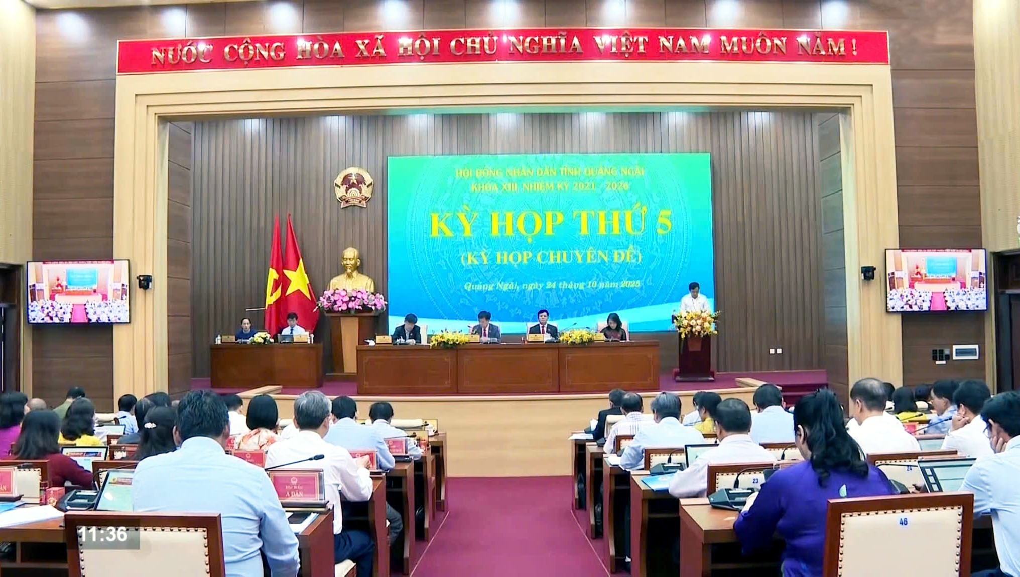 6quang-canh-ky-hop-thu-5-chuyen-de-1761296939.jpg