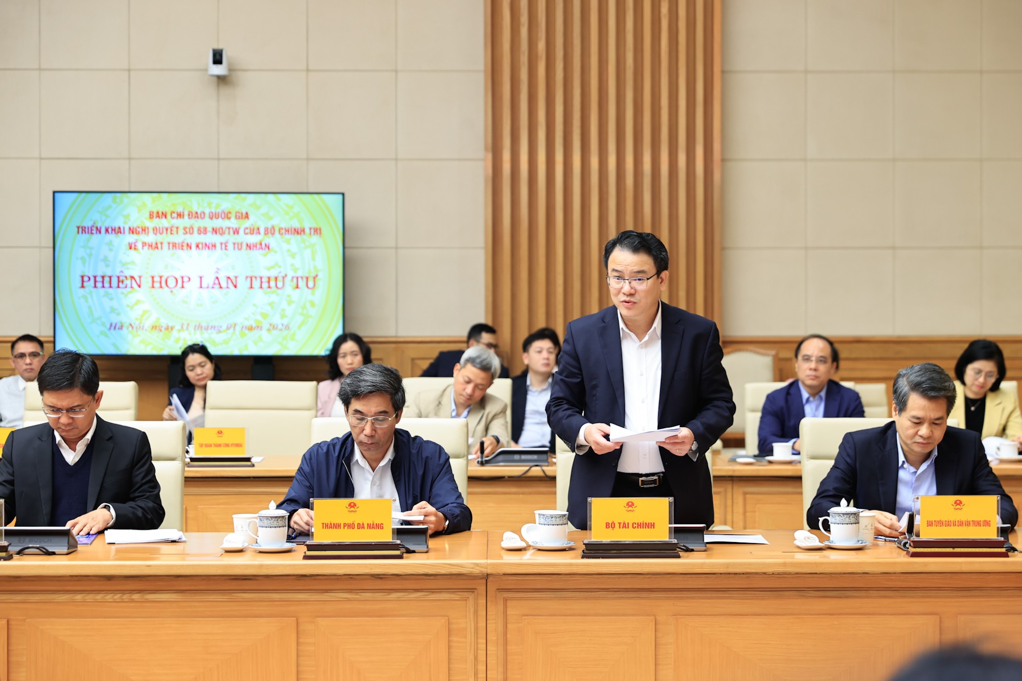 Thủ tướng chủ trì phiên họp lần thứ 4 Ban Chỉ đạo về phát triển kinh tế tư nhân- Ảnh 3.