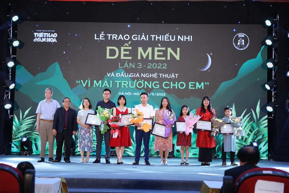 cac-tac-gia-duoc-vinh-danh-tai-giai-thuong-thieu-nhi-de-men-2022-iaev-1774529111.jpg