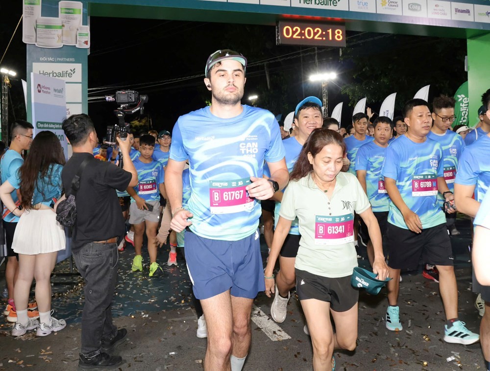 z78104009880752591df4796d351b4d3bc4af2632dd682-jswf-1778404738.jpg