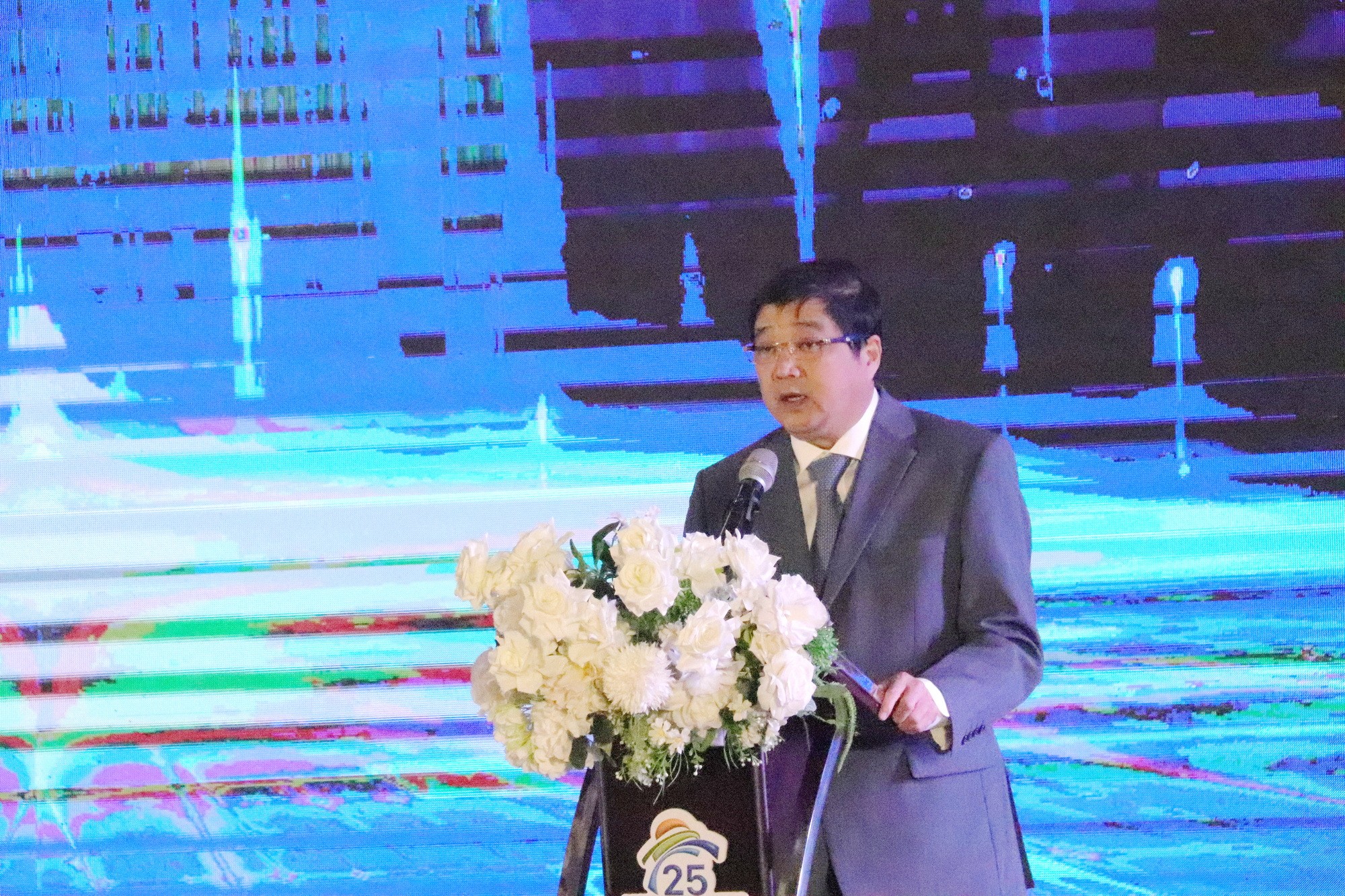 ong-pham-hoai-trung-phat-bieu-1779783064.JPG