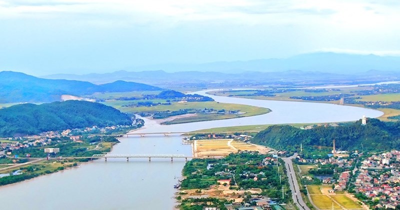 cau-ben-thuy2-1781492289.jpg