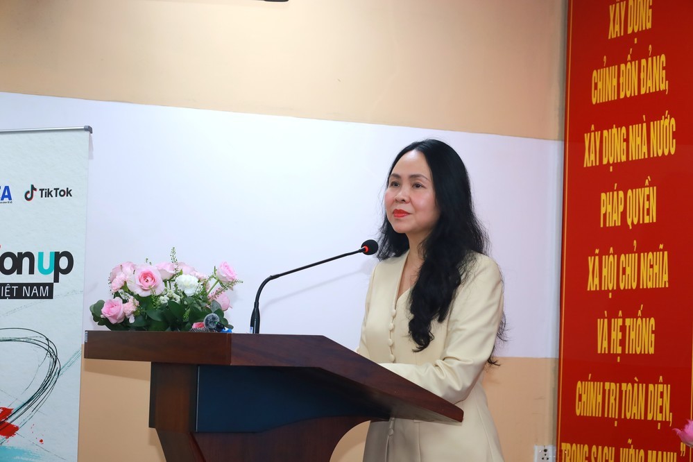 ba-le-hoang-oanh-cuc-truong-cuc-tmdt-va-kinh-te-so-f8ac689f-1781959769.jpg