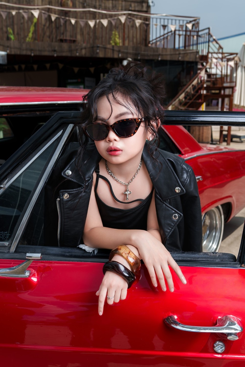 truc-ha-chuan-fashionista-trong-bo-anh-moi-d985c030-1785293080.jpg