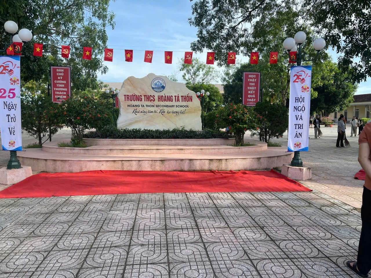 gen-h-z7788177829598-7fcfb859421c8ee5f5a9472ff61397f9-1777942853.jpg