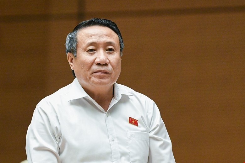 ha-sy-dong-35231-1748250695.jpg