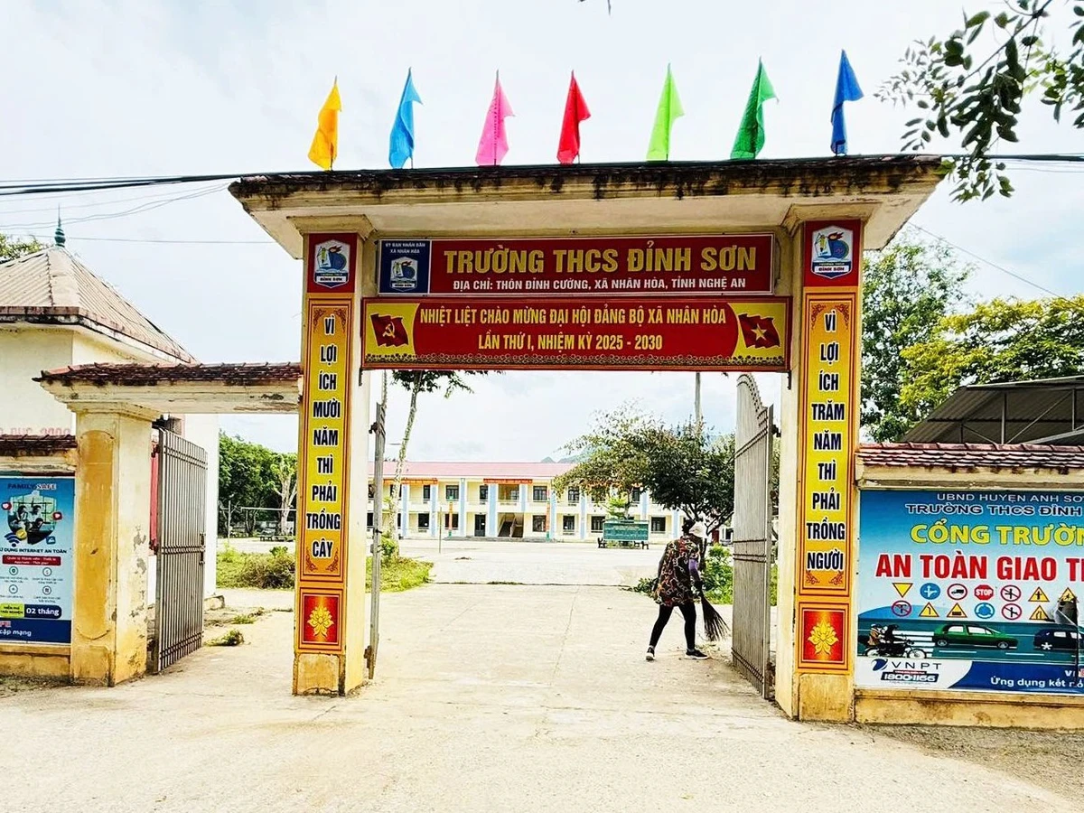 thcs-dinh-son-1785894972691405915800-108-59-1076-1909-crop-17858972024711823350440-1785909625.webp