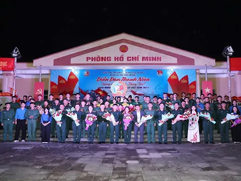 Thầy cô người gìn giữ những giá trị nhân văn