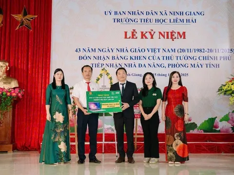 Nestlé trao tặng phòng máy tính: Góp sức thu hẹp khoảng cách số cho học sinh vùng khó