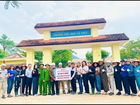 Quảng Trị: Thực hiện mô hình “Cổng trường an toàn giao thông” tại trường Tiểu học Lê Trực