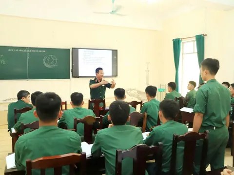 Chuyển đổi số - yêu cầu tất yếu trong nâng cao chất lượng giáo dục, đào tạo ở Trường Sĩ quan Lục quân 1 hiện nay
