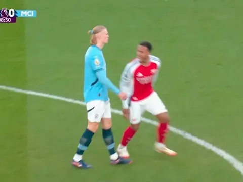 Man City thua đậm 1-5 Arsenal, Haaland bị chế nhạo thê thảm