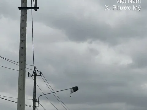 Quy Nhơn: Nghịch lý đèn chiếu sáng ở xã Phước Mỹ