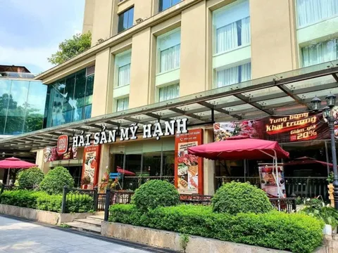 Đà Nẵng phát hiện một nhà hàng gây ra mùi hôi cho khu vực biển