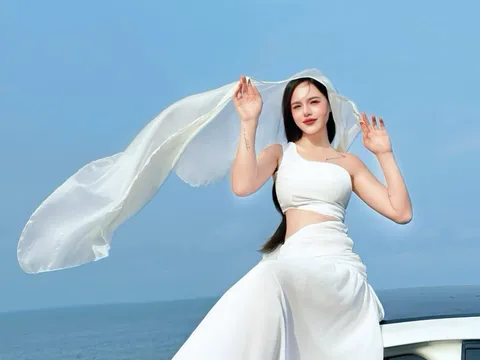 Như thế nào gọi là “tổ sống ảo độ”? Là đang đi giữa trời mưa, vừa tới nơi đã thấy nắng rực rỡ