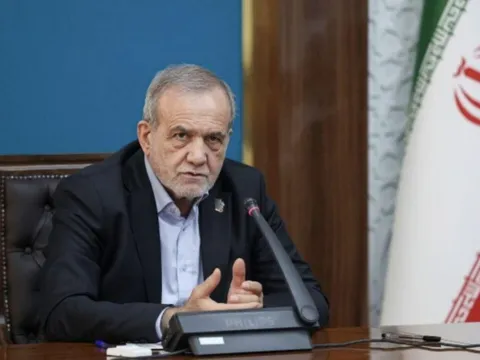 Iran rút lại tuyên bố "ngừng tập kích các nước láng giềng"