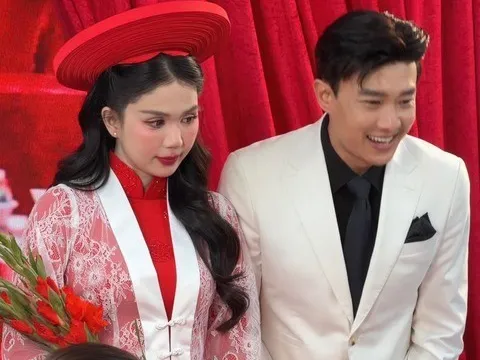 Lộ ảnh cưới của Ngọc Trinh và Quốc Trường gây xôn xao mạng xã hội: Thực hư chuyện gì đang xảy ra?
