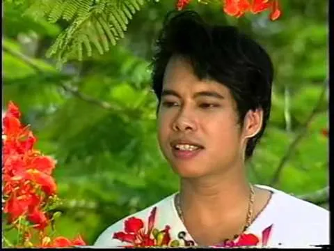 Nam ca sĩ U60 đình đám Vbiz không cưới vợ sinh con: Từng chi hơn 26 tỷ mua “bảo hiểm trinh tiết”, 1.000 cây vàng đúc tượng chính mình