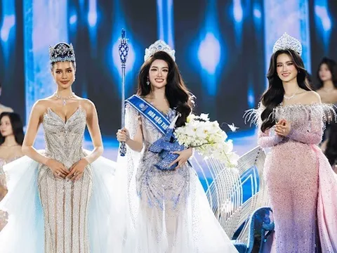 Nhan sắc đời thường cuốn hút của tân Hoa hậu Miss World Vietnam 2025 Phan Phương Oanh