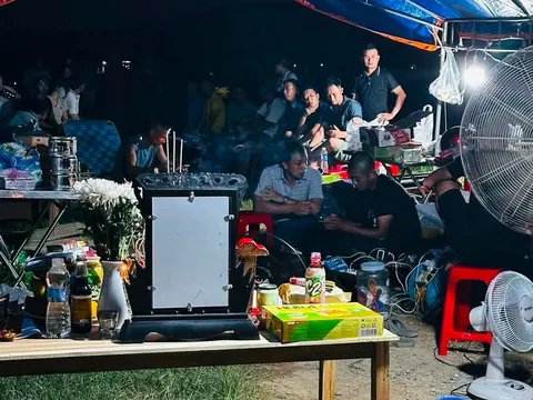 Nhiều ngày tìm kiếm nam thanh niên mất tích trên sông trong thời điểm nước lũ